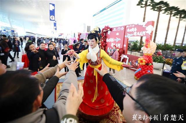 下载掌上东航最新版本，探索移动航空服务的全新体验